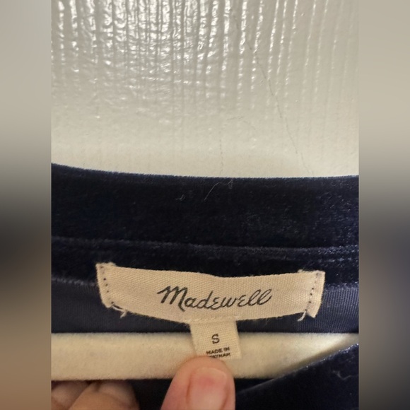 Madewell Velvet Ruffle Sleeve Top - Picture 8 of 13